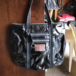 Coach Poppy black patent leather tote bag